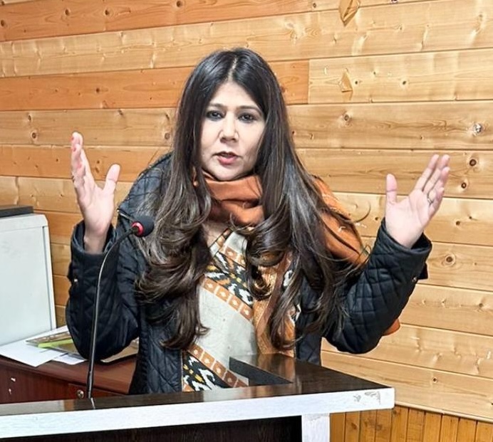 Prof. Rekha Saxena